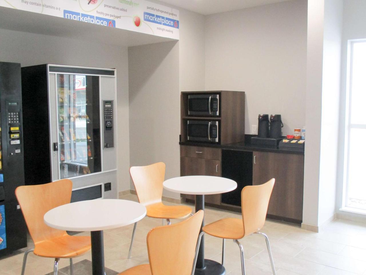 Motel 6 Fort Worth, Tx - North - Saginaw Exterior photo